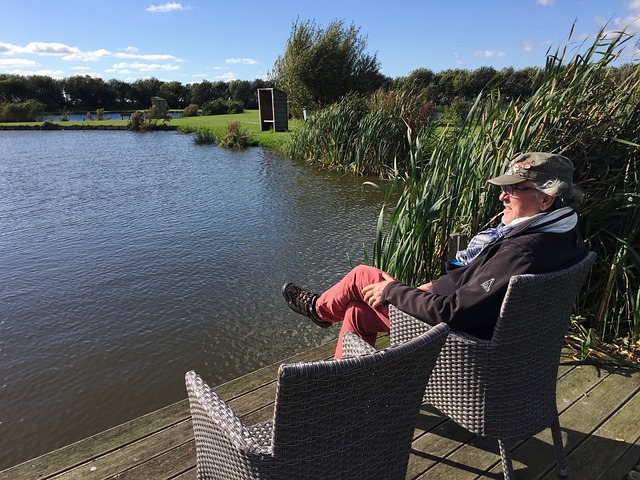 阿尔瓦雷斯 阿尔瓦雷斯