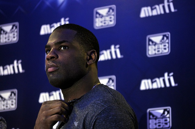 过他的人 过他的人